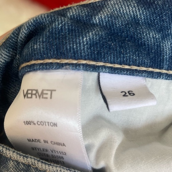 Vervet High Rise Straight Jeans - Picture 4 of 4